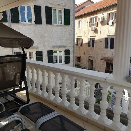 Apartments Sovran Vila Marija เพรอชานิ ภายนอก รูปภาพ