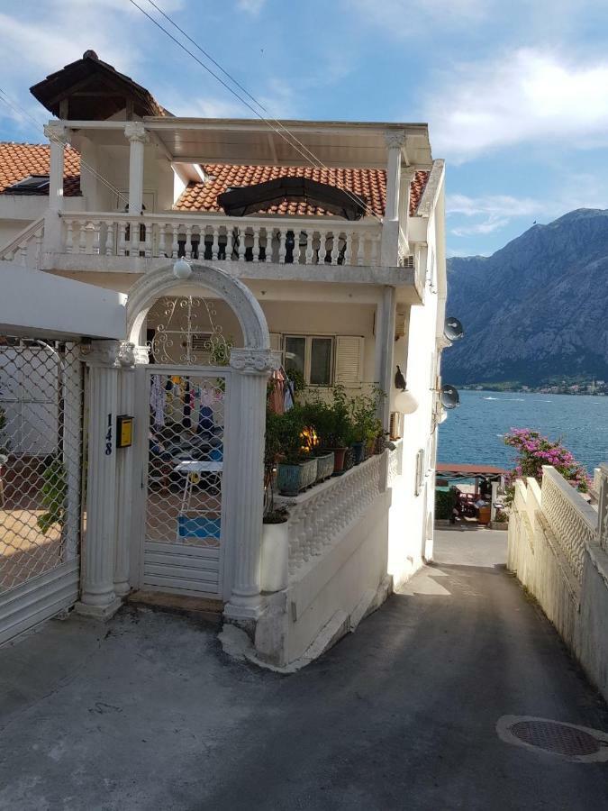 Apartments Sovran Vila Marija เพรอชานิ ภายนอก รูปภาพ