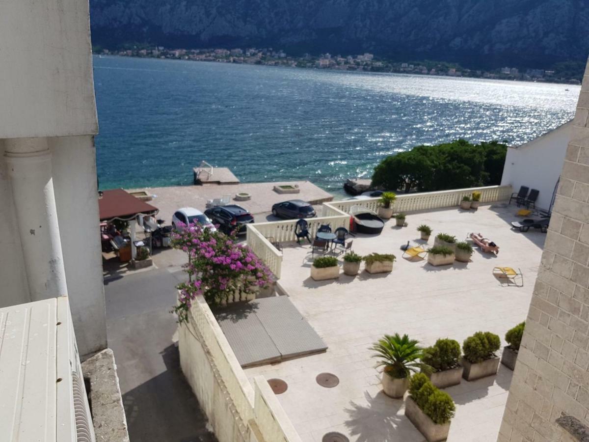 Apartments Sovran Vila Marija เพรอชานิ ภายนอก รูปภาพ